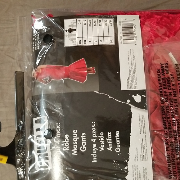 Disney Cruella costume NWT - Picture 3 of 4